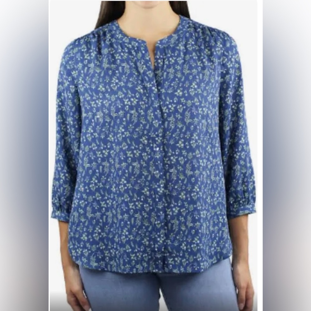 Jachs 3/4 sleeve printed blouse Blue NWT Medium
